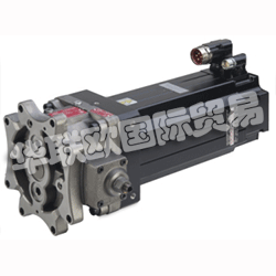 MOOG電液靜壓泵機的介紹：  　　混合驅(qū)動或電靜液驅(qū)動系統(tǒng) 描述了在獨立包裝中同時具有液壓和電動技術(shù)的系統(tǒng)。電液靜壓驅(qū)動系統(tǒng) 是傳統(tǒng)液壓應(yīng)用的選擇，需要高強度能力，并且需要節(jié)能，環(huán)境清潔或消除管道。相反，EAS 是傳統(tǒng)電氣應(yīng)用的選擇，需要先進(jìn)的故障安全系統(tǒng)。