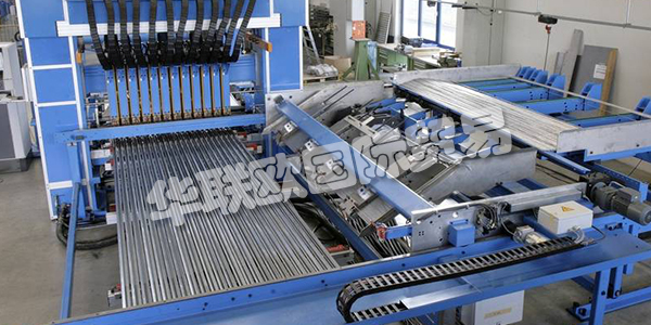 IDEAL自1923年成立以來，家族企業(yè)一直由C. + E. Jungeblodt家族擁有。小型企業(yè)已成為一家國際化的機器制造商 - 許多客戶多年來一直是可靠的合作伙伴。