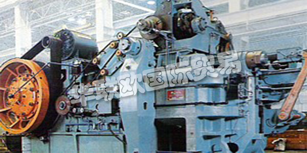 美國(guó)AJAX-CECO主要產(chǎn)品：AJAX-CECO鍛壓機(jī)、模鍛機(jī)等。AJAX-CECO(前身為阿賈克斯制造公司)由JR Blakeslee先生于1875年創(chuàng)立，主要是為鐵路行業(yè)提供螺栓，螺母，釘和鉚釘?shù)闹圃焐?，其設(shè)計(jì)和建造第一臺(tái)通用鍛造機(jī)于1885年。