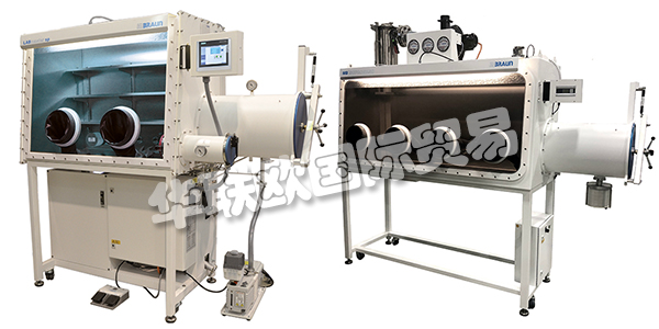 MBRAUN公司成立于1976年，無(wú)論您的需求涉及手套箱，惰性氣體凈化，薄膜技術(shù)，隔離器還是清潔環(huán)境中的定制系統(tǒng)解決方案，MBRAUN都能為您提供合適的解決方案。MBRAUN是擁有高度應(yīng)用知識(shí)的可靠合作伙伴，憑借40多年的經(jīng)驗(yàn)，MBRAUN可為客戶提供高質(zhì)量的特定受控環(huán)境解決方案。創(chuàng)新是MBRAUN的成功基礎(chǔ)，MBRAUN通過(guò)不斷改進(jìn)來(lái)開(kāi)發(fā)產(chǎn)品，解決方案和服務(wù)，這使MBRAUN能夠有效地滿足客戶需求。下文為您介紹MBRAUN手套箱。