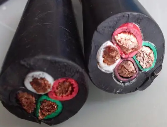 南粵電纜將為大家詳細介紹一些常見的電線規(guī)格.jpg 南粵電纜將為大家詳細介紹一些常見的電線規(guī)格.jpg